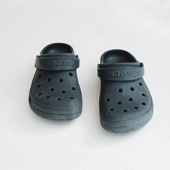 Crocs Kids Charcoal Classic Clogs 13 Unisex Slip On Sandals - Picture 2 of 8